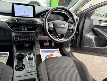 Ford Focus 1.0T EcoBoost MHEV Titanium DCT Euro 6 (s/s) 5dr