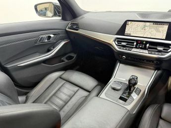 BMW 3 Series 2.0 320d M Sport Auto Euro 6 (s/s) 4dr