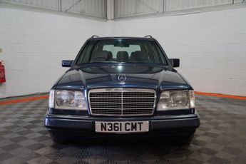 Mercedes-Benz E Class 2.8 E280 Estate 5dr Petrol Automatic (190 bhp)