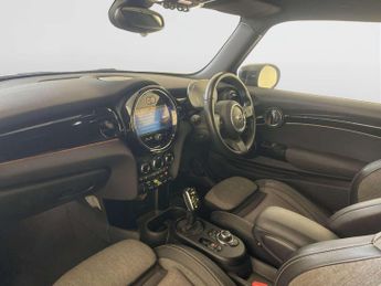MINI Electric Hatch Cooper SE 32.6kWh Level 2 Hatchback 3dr Electric Auto (184 ps)