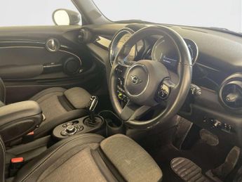 MINI Electric Hatch Cooper SE 32.6kWh Level 2 Hatchback 3dr Electric Auto (184 ps)