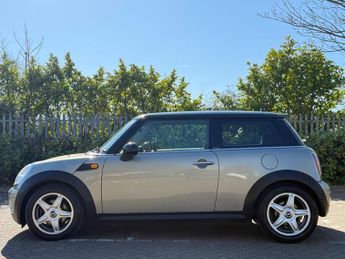 MINI Hatch 1.6 Cooper Steptronic Euro 4 3dr
