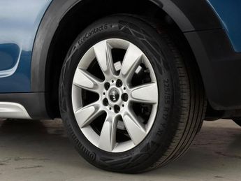 MINI Countryman 1.5 10kWh Cooper SE Classic Auto ALL4 Euro 6 (s/s) 5dr