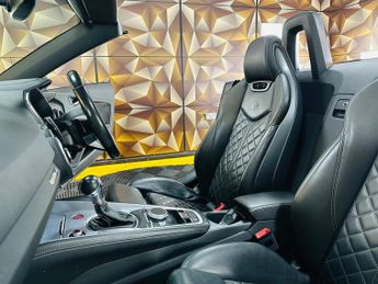 Audi TTS 2.0 TFSI Roadster S Tronic quattro Euro 6 (s/s) 2dr