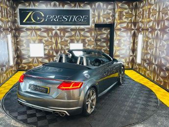 Audi TTS 2.0 TFSI Roadster S Tronic quattro Euro 6 (s/s) 2dr