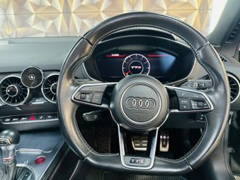 Audi TTS 2.0 TFSI Roadster S Tronic quattro Euro 6 (s/s) 2dr