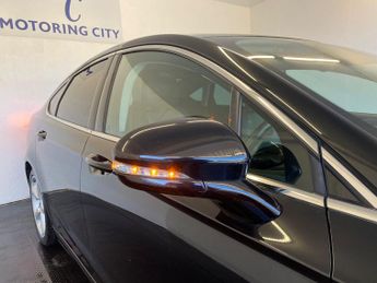 Ford Mondeo 2.0 TiVCT Titanium CVT Euro 6 (s/s) 4dr