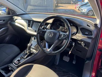 Vauxhall Grandland X 1.2 Turbo SE Auto Euro 6 (s/s) 5dr