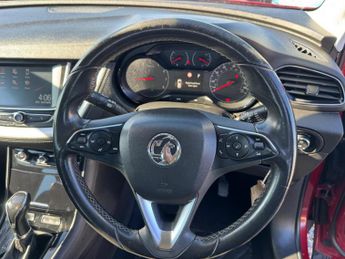 Vauxhall Grandland X 1.2 Turbo SE Auto Euro 6 (s/s) 5dr
