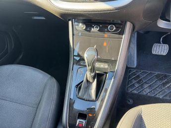 Vauxhall Grandland X 1.2 Turbo SE Auto Euro 6 (s/s) 5dr