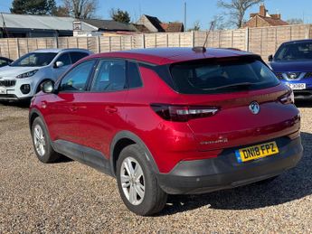 Vauxhall Grandland X 1.2 Turbo SE Auto Euro 6 (s/s) 5dr