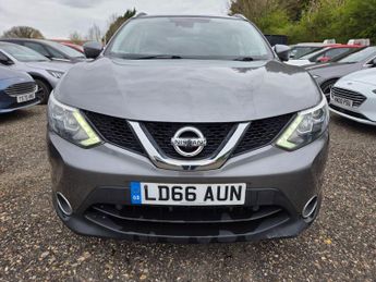 Nissan Qashqai 1.2 DIG-T Tekna XTRON 2WD Euro 6 (s/s) 5dr
