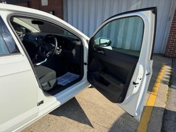 Volkswagen Polo 1.0 TSI Life DSG Euro 6 (s/s) 5dr