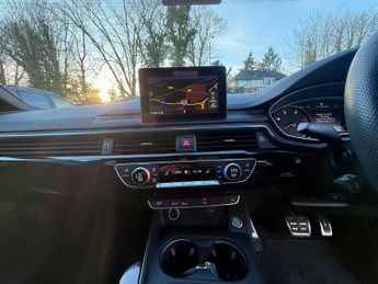 Audi A4 2.0 TDI Black Edition S Tronic Euro 6 (s/s) 4dr