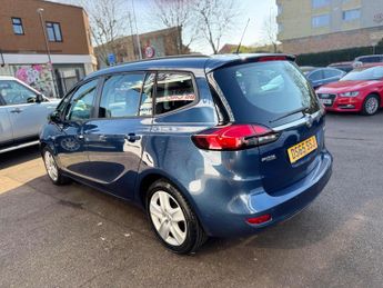 Vauxhall Zafira Tourer 1.4i Turbo Exclusiv Auto Euro 6 5dr