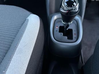 Toyota AYGO 1.0 VVT-i x-play x-shift Euro 6 5dr (Safety Sense)