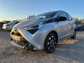 Toyota AYGO 1.0 VVT-i x-trend Funroof x-shift Euro 6 5dr