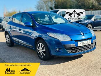Renault Megane 1.6 16V Expression Euro 5 5dr