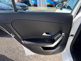 Mercedes-Benz A Class 1.5 A180d Sport 7G-DCT Euro 6 (s/s) 5dr