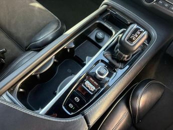 Volvo V90 2.0 D4 R-Design Auto Euro 6 (s/s) 5dr