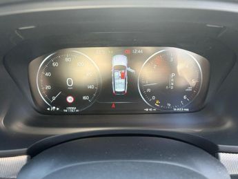 Volvo V90 2.0 D4 R-Design Auto Euro 6 (s/s) 5dr