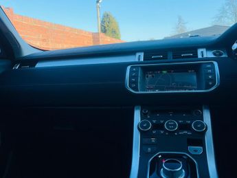 Land Rover Range Rover Evoque 2.0 TD4 HSE Dynamic Auto 4WD Euro 6 (s/s) 5dr