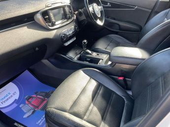 Kia Sorento 2.2 CRDi KX-2 SUV 5dr Diesel Auto AWD Euro 6 (s/s) (197 bhp)