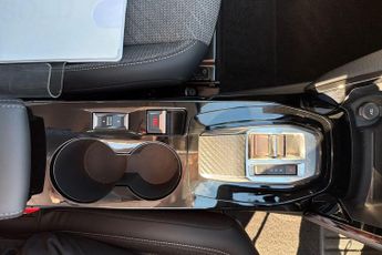 Peugeot 208 1.2 HYBRID Allure Hatchback 5dr Petrol Hybrid e-DSC6 Euro 6 (s/s