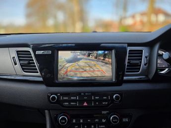 Kia Niro 1.6h GDi 3 DCT Euro 6 (s/s) 5dr ( 16in Alloy)
