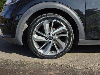 Kia Niro 1.6h GDi 3 DCT Euro 6 (s/s) 5dr ( 16in Alloy)
