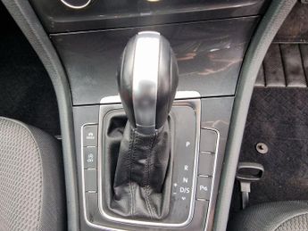 Volkswagen Golf 1.4 TSI BlueMotion Tech SE Nav DSG Euro 6 (s/s) 5dr