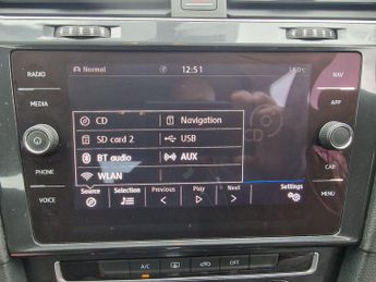 Volkswagen Golf 1.4 TSI BlueMotion Tech SE Nav DSG Euro 6 (s/s) 5dr