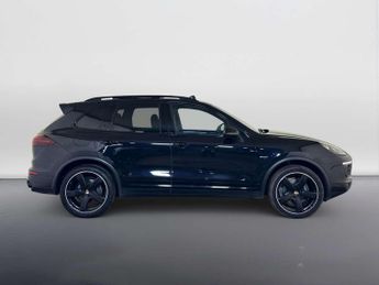 Porsche Cayenne 3.0 TD V6 SUV 5dr Diesel TiptronicS 4WD Euro 6 (s/s) (262 ps)