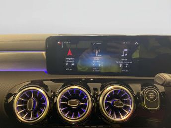 Mercedes-Benz A Class 1.3 A250e 15.6kWh AMG Line Edition (Executive) Saloon 4dr Petrol