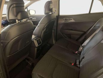 Kia Sportage 1.6 h T-GDi 3 SUV 5dr Petrol Hybrid Auto Euro 6 (s/s) (226 bhp)