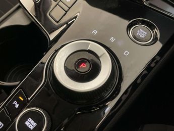 Kia Sportage 1.6 h T-GDi 3 SUV 5dr Petrol Hybrid Auto Euro 6 (s/s) (226 bhp)