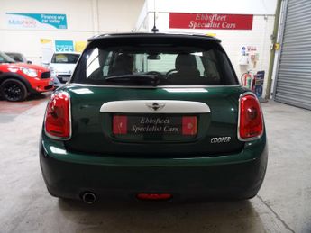 MINI Hatch 1.5 Cooper Auto Euro 6 (s/s) 3dr