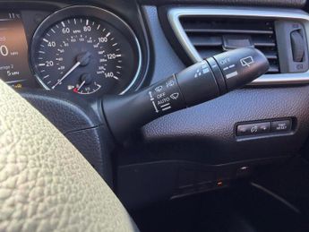 Nissan Qashqai 1.6 dCi Tekna XTRON 2WD Euro 6 (s/s) 5dr