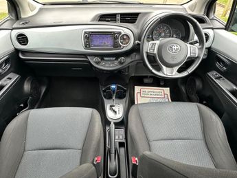 Toyota Yaris 1.5 VVT-h T4 CVT Euro 5 5dr