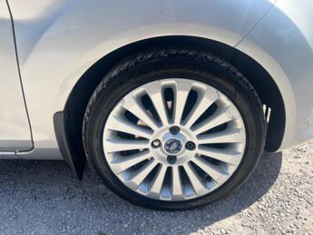 Ford Fiesta 1.4 Titanium 5dr