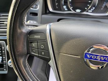 Volvo XC60 2.0 D4 R-Design Nav Geartronic Euro 6 (s/s) 5dr