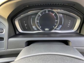 Volvo XC60 2.0 D4 R-Design Nav Geartronic Euro 6 (s/s) 5dr