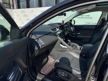Jaguar E-PACE 2.0 D180 SE Auto AWD Euro 6 (s/s) 5dr