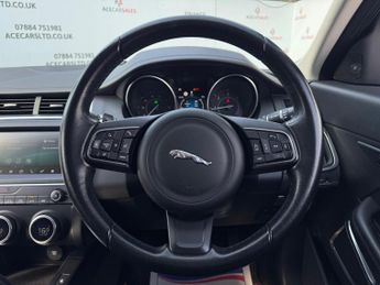Jaguar E-PACE 2.0 D180 SE Auto AWD Euro 6 (s/s) 5dr