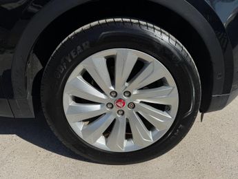 Jaguar E-PACE 2.0 D180 SE Auto AWD Euro 6 (s/s) 5dr