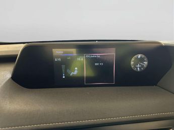 Lexus UX 300e 54.3kWh SUV 5dr Electric Auto (204 ps)