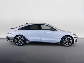 Hyundai IONIQ 6 77.4kWh Ultimate Saloon 4dr Electric Auto AWD (325 ps)
