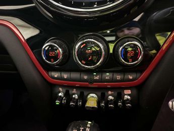 MINI Countryman 1.5 10kWh Cooper SE Sport SUV 5dr Petrol Plug-in Hybrid Auto ALL