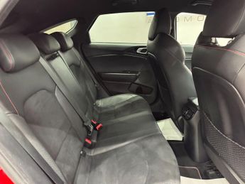 Kia ProCeed 1.6 T-GDi GT Shooting Brake DCT Euro 6 (s/s) 5dr