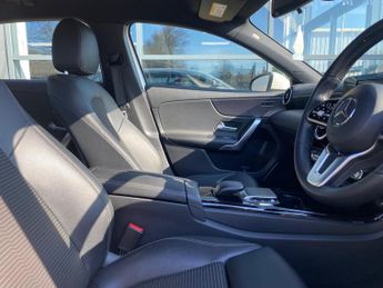 Mercedes-Benz A Class 2.0 A200d Sport 8G-DCT Euro 6 (s/s) 5dr